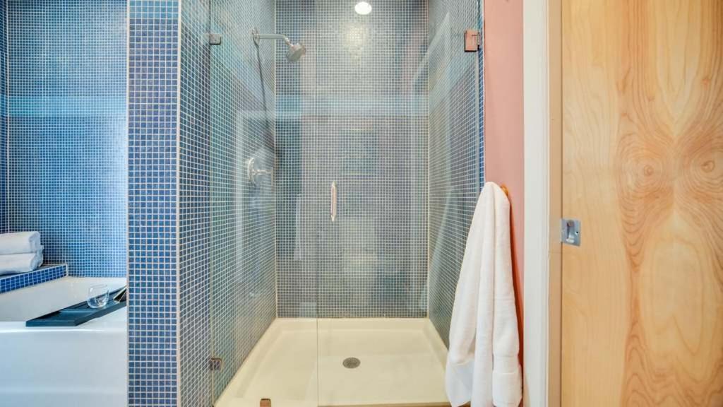 2-unit In The Vibrant Nulu District Louisville